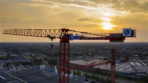 Wilbert WT720 e.tronic NEW CRANE EDIT-3